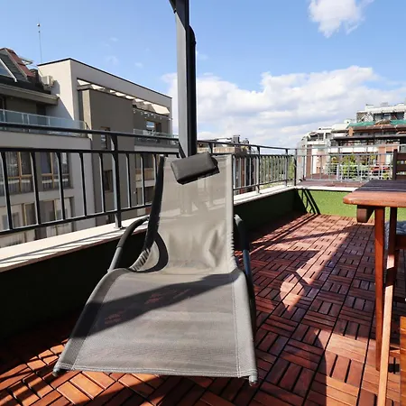 아파트 New Sunset 1bdrm, Free Parking And Terrace